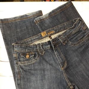 KUT Jeans size 10 wide straight leg